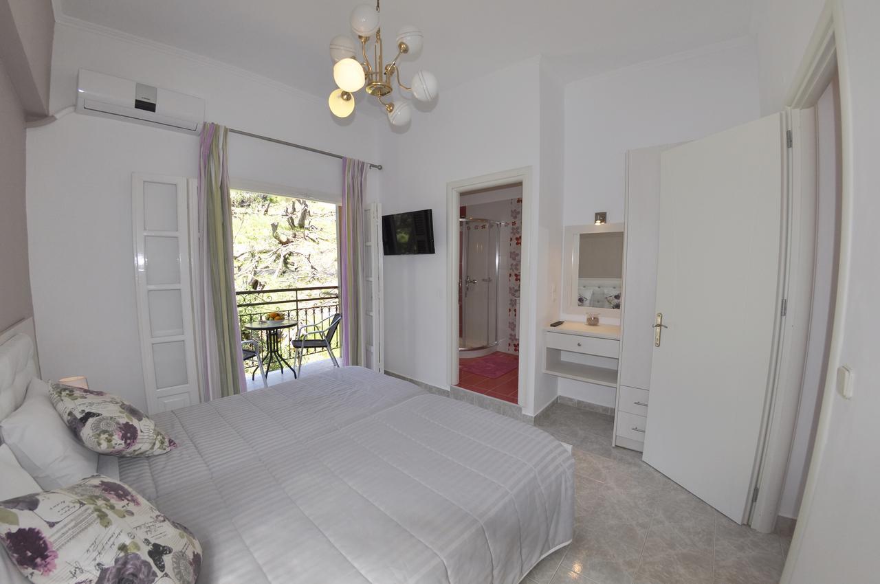 Angels Pool Studios And Apartments Paleokastritsa Bagian luar foto