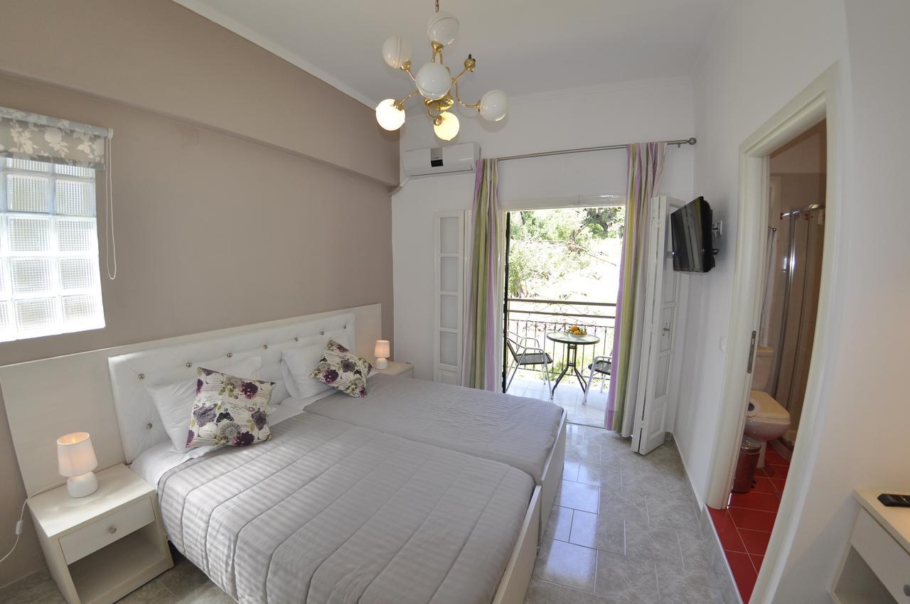 Angels Pool Studios And Apartments Paleokastritsa Bagian luar foto
