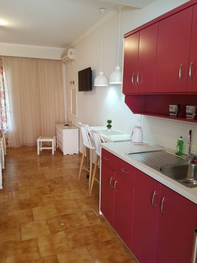 Angels Pool Studios And Apartments Paleokastritsa Bagian luar foto